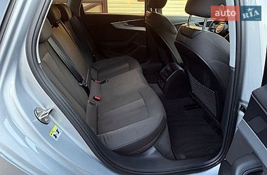 Универсал Audi A4 2018 в Новом Роздоле