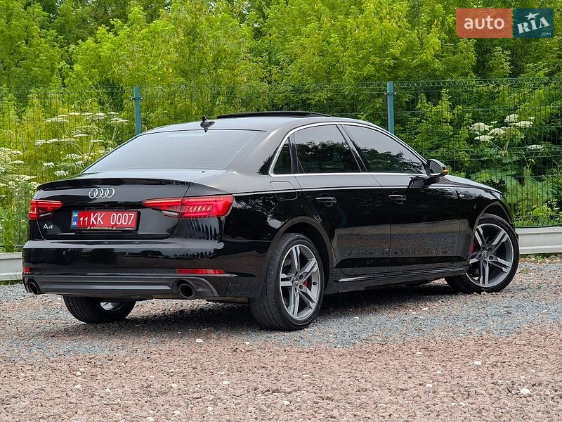Седан Audi A4 2017 в Дрогобичі