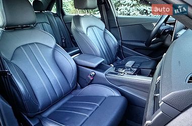Седан Audi A4 2020 в Барышевке