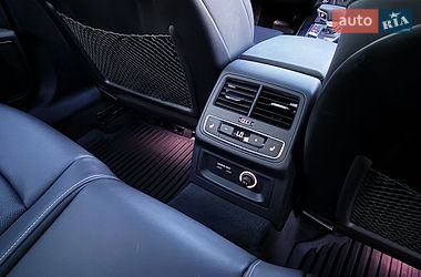 Седан Audi A4 2020 в Барышевке