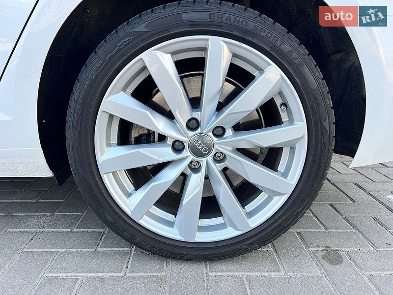 Седан Audi A4 2016 в Миколаєві фото 20 Седан Audi A4 2016 в Миколаєві
