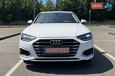 Седан Audi A4 2020 в Києві
