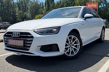 Седан Audi A4 2020 в Києві