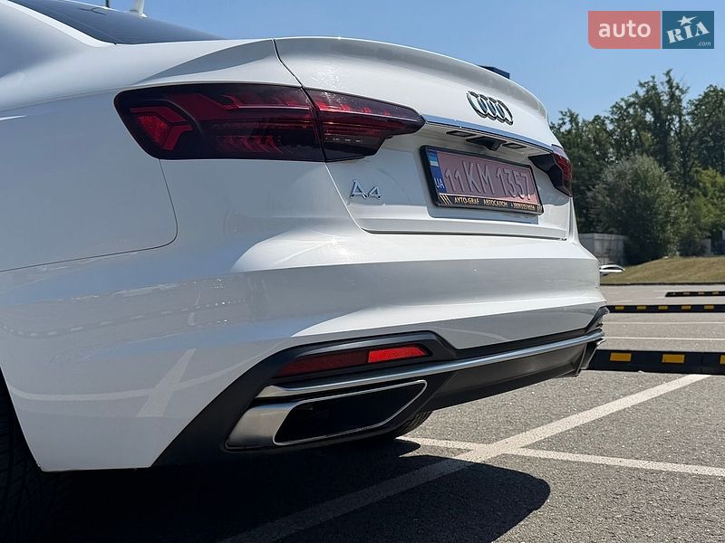 Седан Audi A4 2020 в Києві