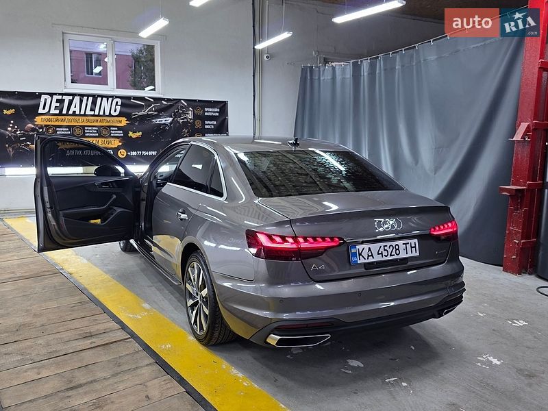 Audi A4 2021 Audi A4 2021