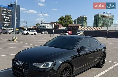 Audi A4  2016