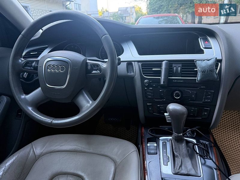 Седан Audi A4 2009 в Конотопі