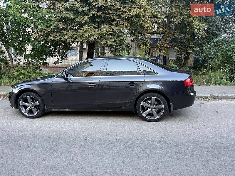 Седан Audi A4 2009 в Конотопі