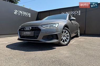 Audi A4  2021