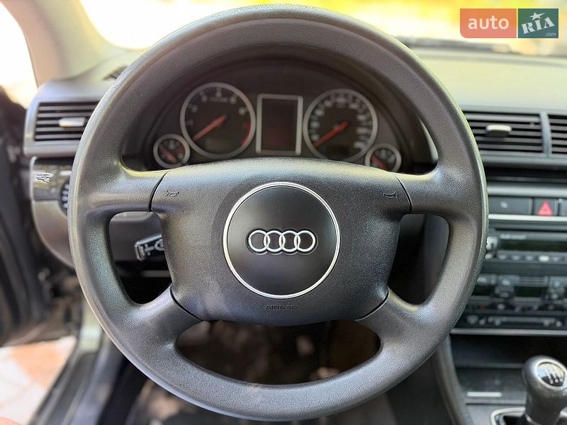 Седан Audi A4 2003 в Тернополі
