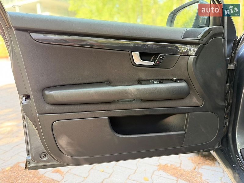 Седан Audi A4 2003 в Тернополі