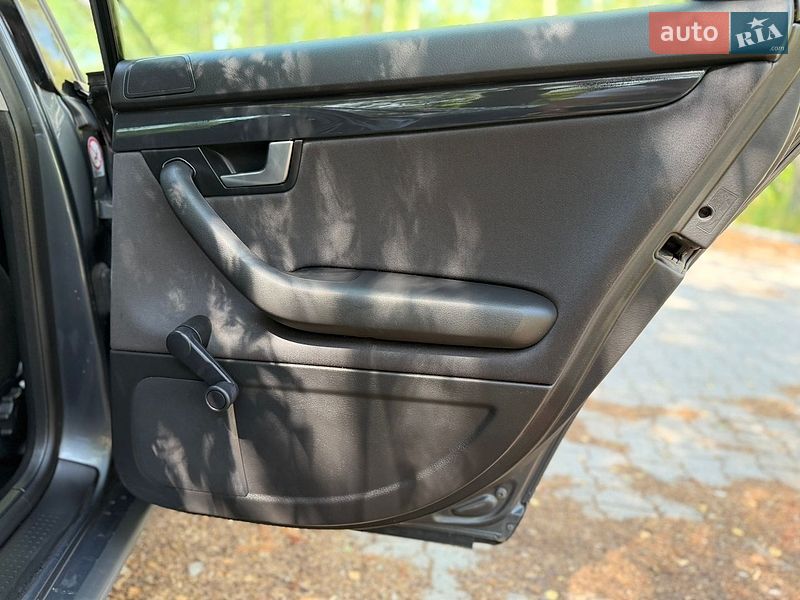 Седан Audi A4 2003 в Тернополі