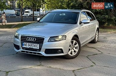 Універсал Audi A4 2011 в Дніпрі
