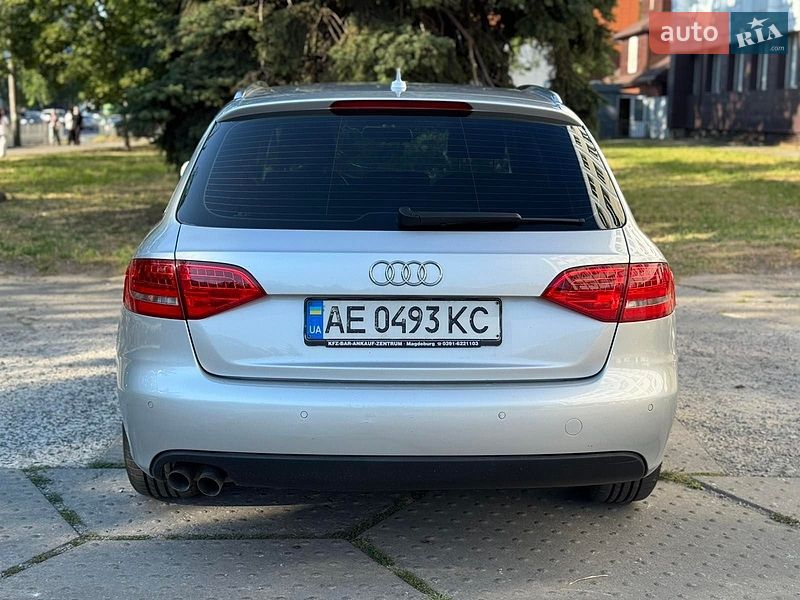 Універсал Audi A4 2011 в Дніпрі