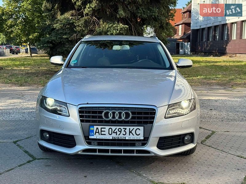 Універсал Audi A4 2011 в Дніпрі