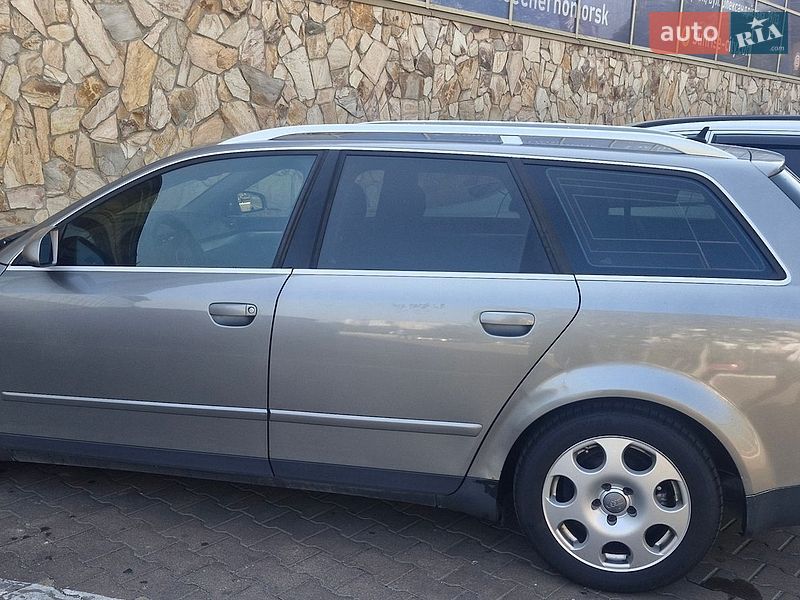 Универсал Audi A4 2003 в Черноморске