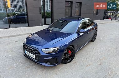Audi A4  2021