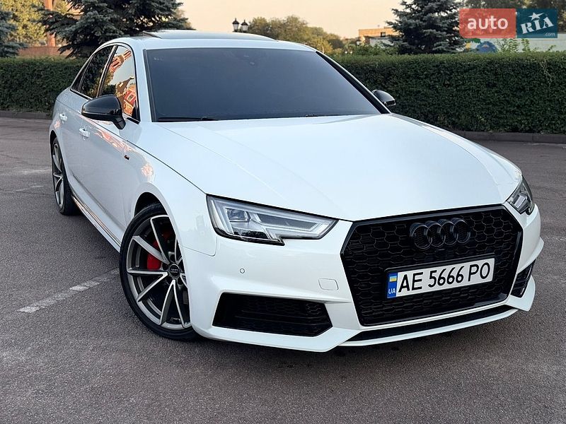 Audi A4 2017