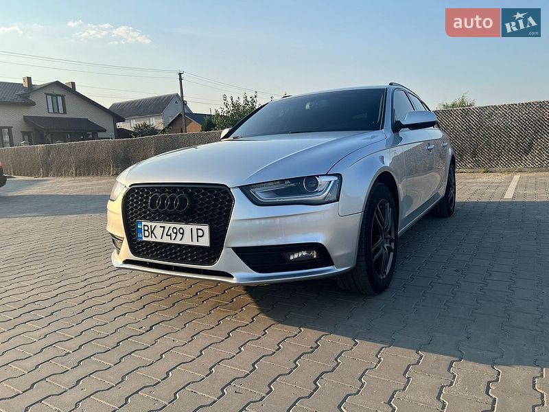 Audi A4 2011
