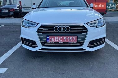 Седан Audi A4 2017 в Ровно
