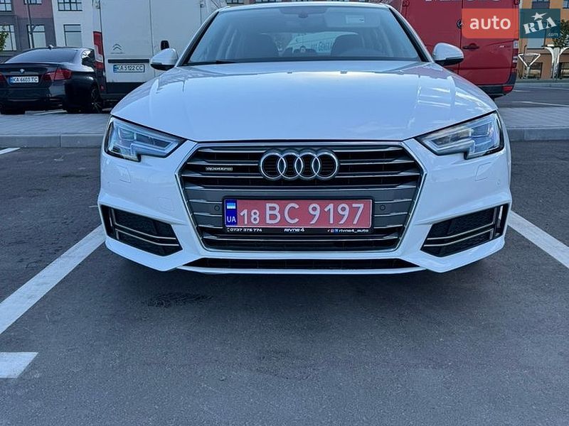 Седан Audi A4 2017 в Ровно