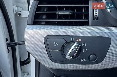 Седан Audi A4 2017 в Ровно
