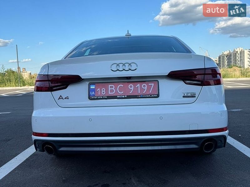 Седан Audi A4 2017 в Ровно