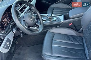 Седан Audi A4 2017 в Ровно