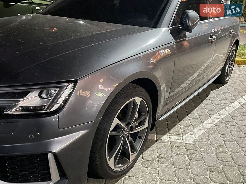 Audi A4 2019