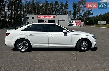 Седан Audi A4 2016 в Харкові