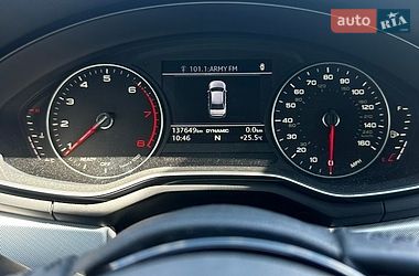 Седан Audi A4 2016 в Харкові
