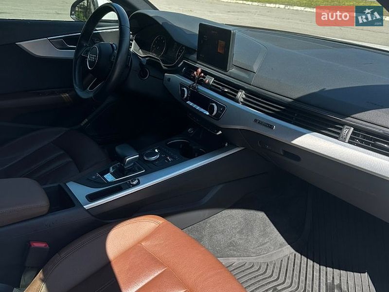 Седан Audi A4 2016 в Харкові