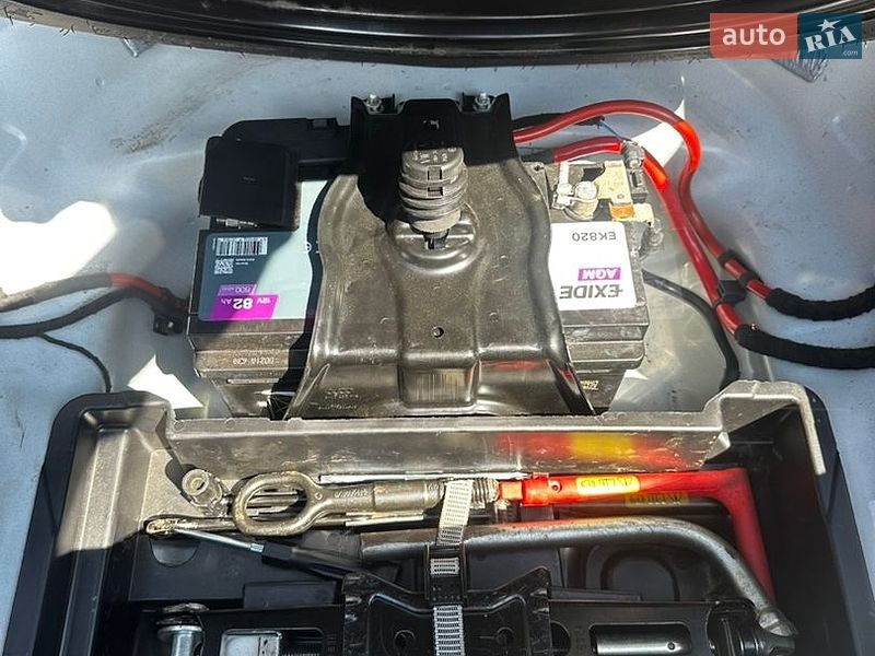 Седан Audi A4 2016 в Харкові