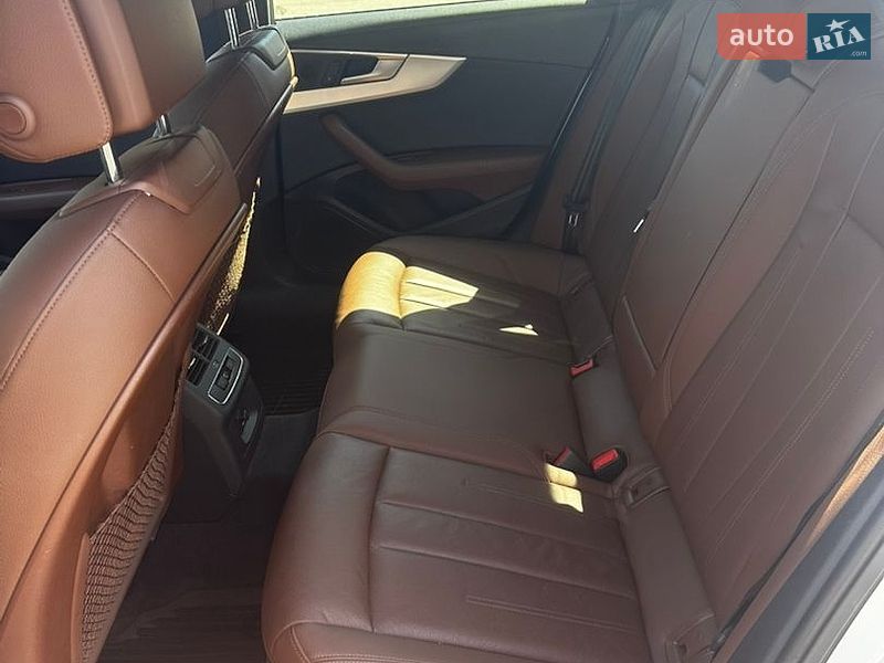 Седан Audi A4 2016 в Харкові