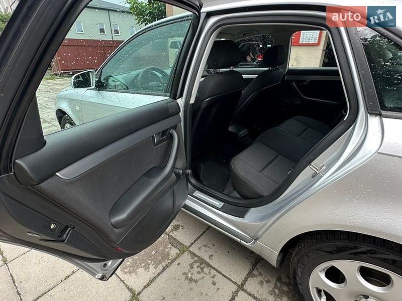 Седан Audi A4 2006 в Луцке