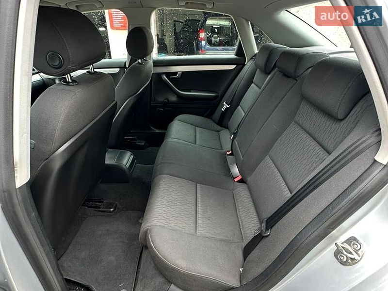 Седан Audi A4 2006 в Луцке
