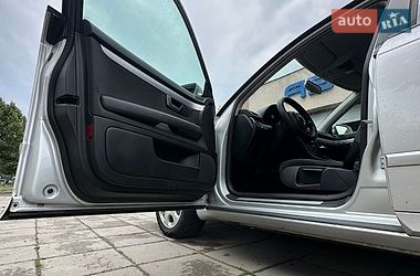 Седан Audi A4 2006 в Луцке