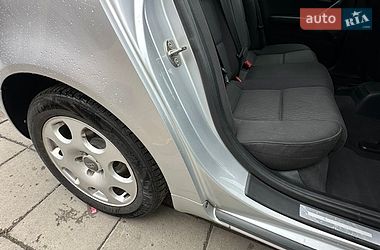 Седан Audi A4 2006 в Луцке