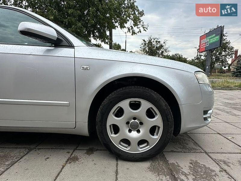 Седан Audi A4 2006 в Луцке