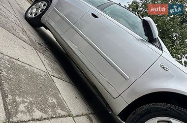 Седан Audi A4 2006 в Луцке