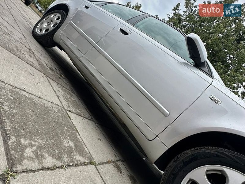 Седан Audi A4 2006 в Луцке