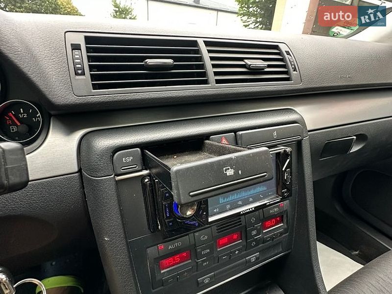 Седан Audi A4 2006 в Луцке