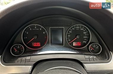 Седан Audi A4 2006 в Луцке