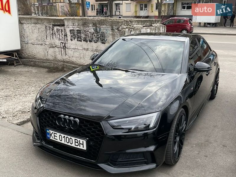 Седан Audi A4 2017 в Дніпрі
