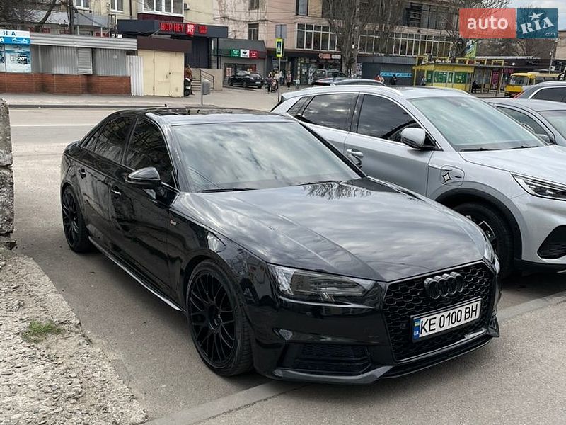 Седан Audi A4 2017 в Дніпрі