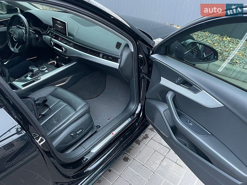 Седан Audi A4 2017 в Дніпрі