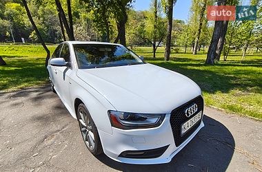 Audi A4  2013