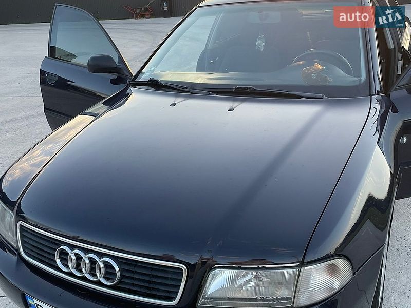 Седан Audi A4 1996 в Чорткові фото Седан Audi A4 1996 в Чорткові