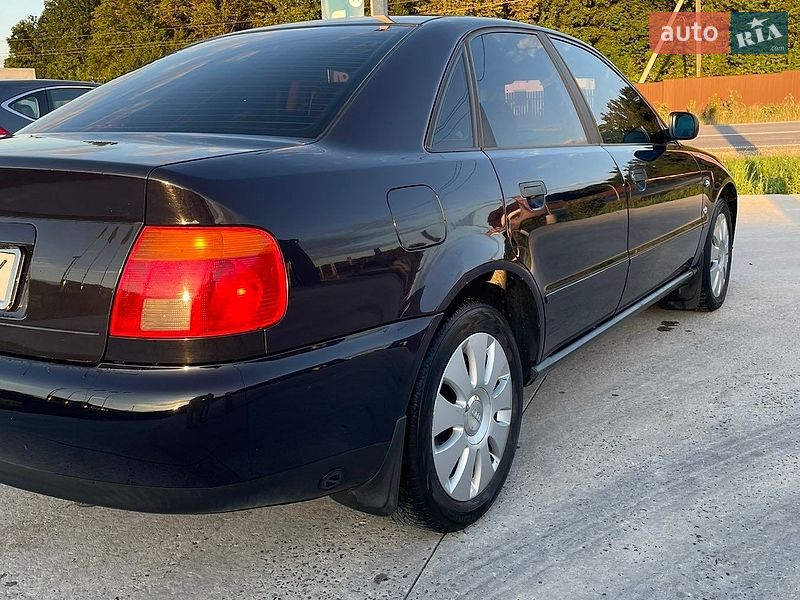 Седан Audi A4 1996 в Чорткові фото 10 Седан Audi A4 1996 в Чорткові