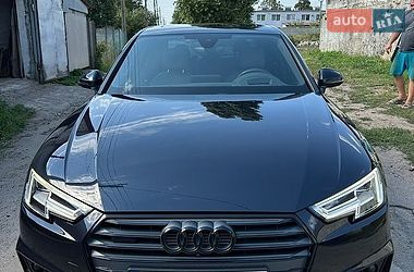 Audi A4  2018